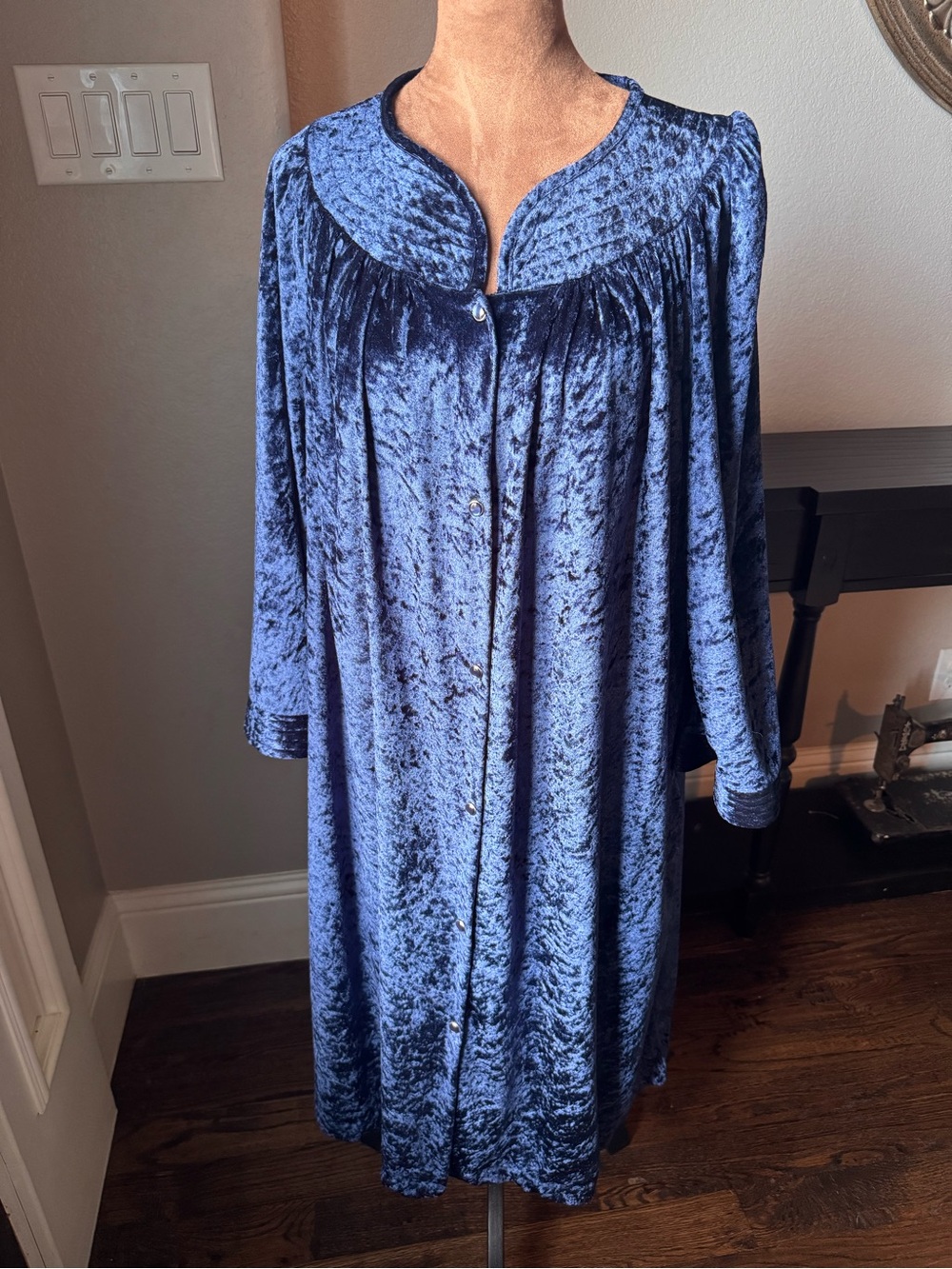 Blue Crushed Velvet Housedress Housecoat Button Front Robe 1X
